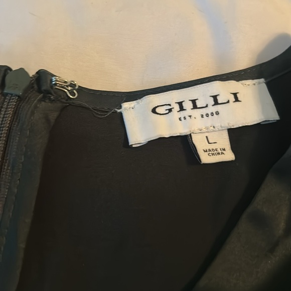 Gilli dress‎ - Picture 2 of 3